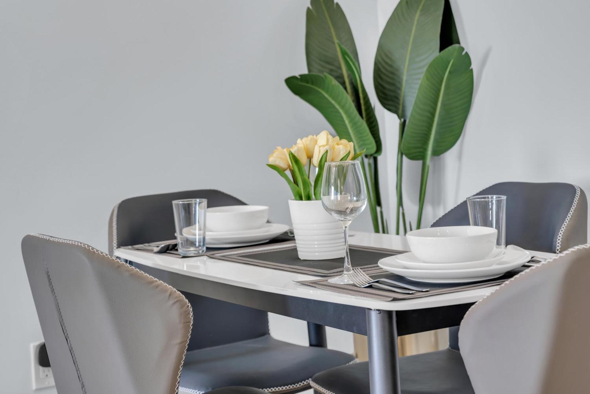 You Will Love This 2Br Guest Suite In Se Calgary Zewnętrze zdjęcie