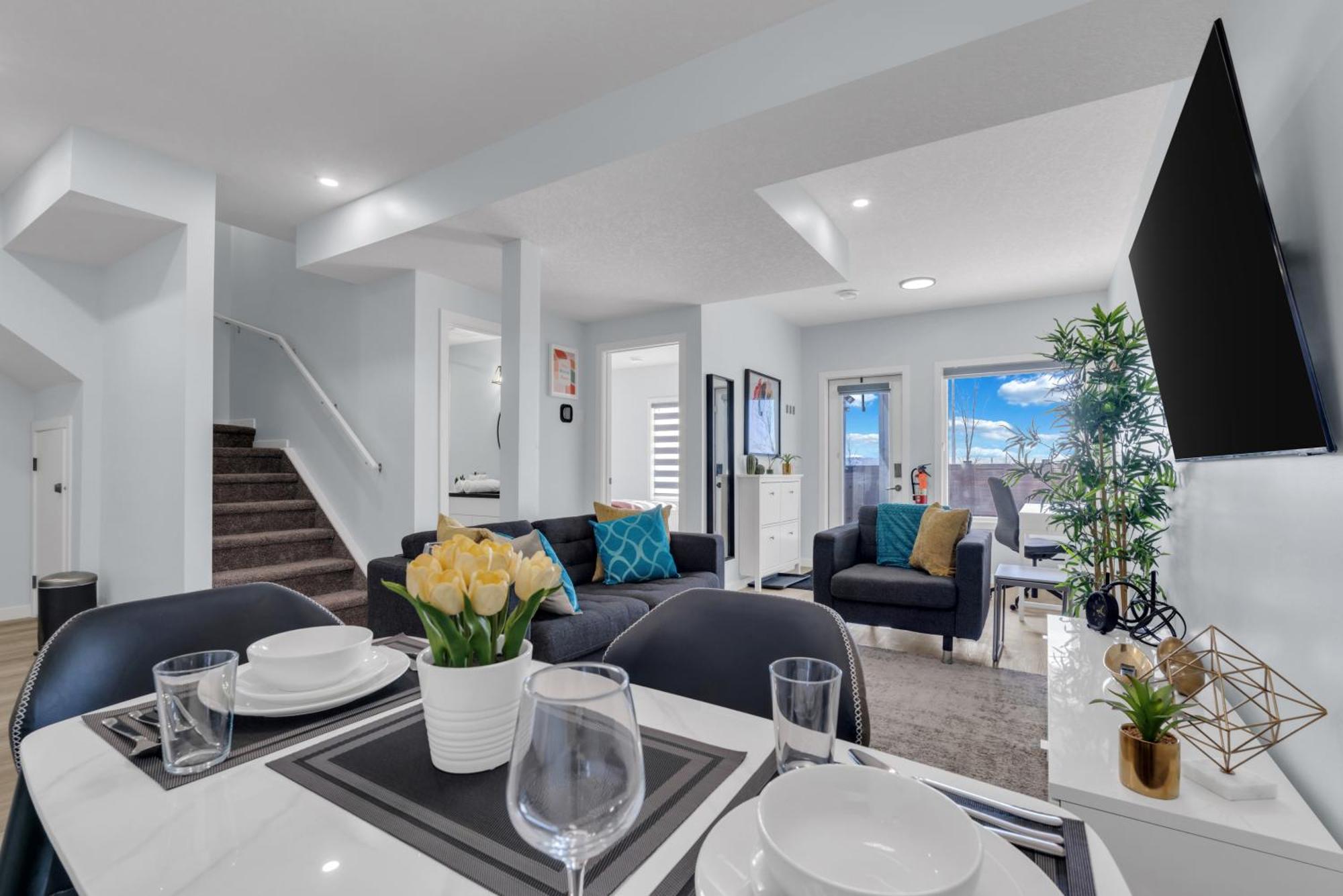 You Will Love This 2Br Guest Suite In Se Calgary Zewnętrze zdjęcie