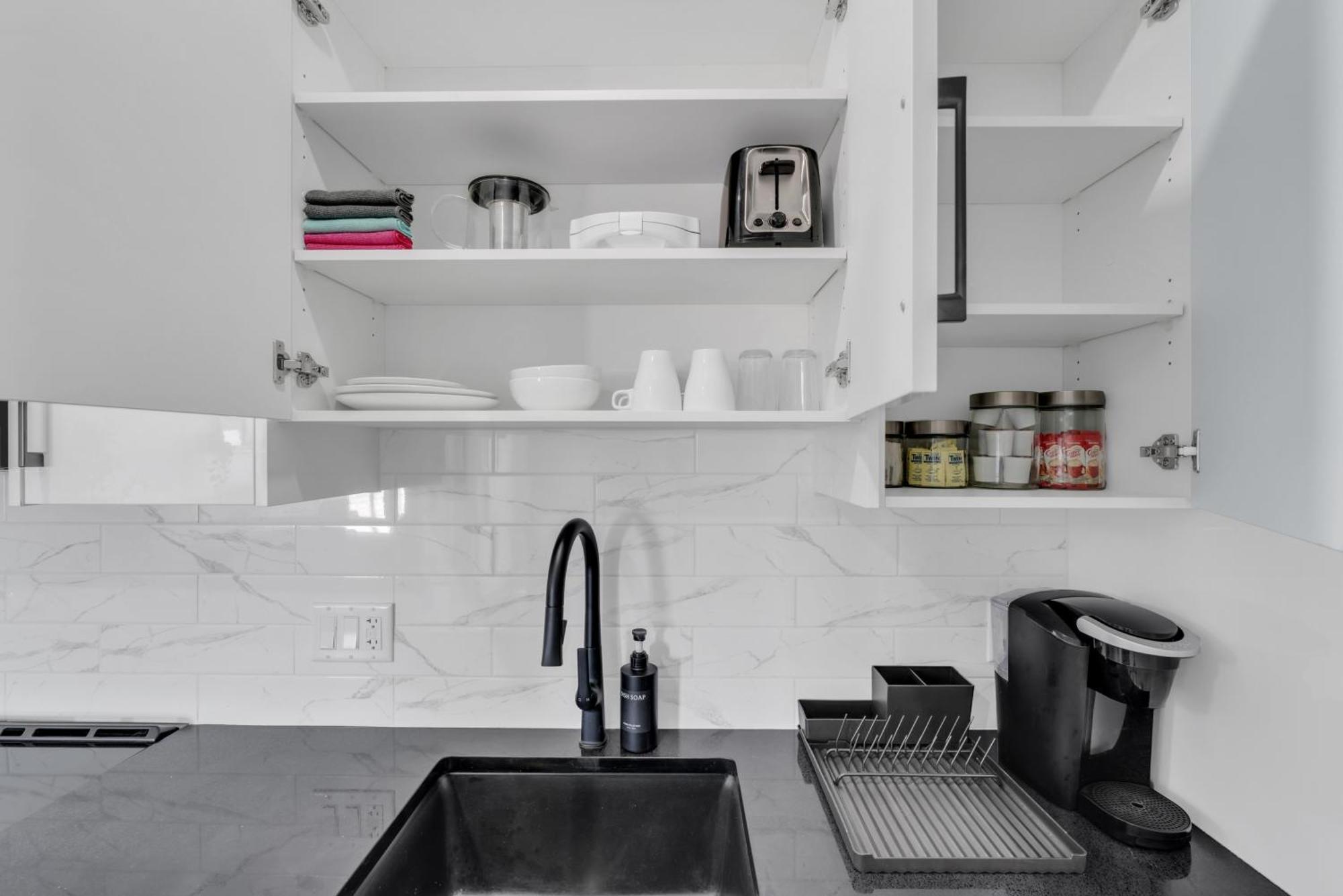 You Will Love This 2Br Guest Suite In Se Calgary Zewnętrze zdjęcie